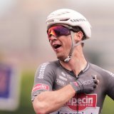 Kaden Groves a remporté une 6e étape agitée jeudi sur le Giro KEYSTONE/AP/Massimo Paolone